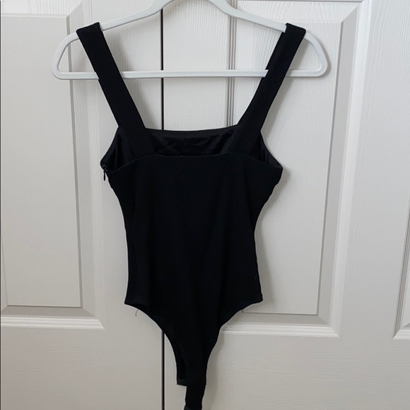 Princess Polly Bodysuit - Picture 2 of 3
